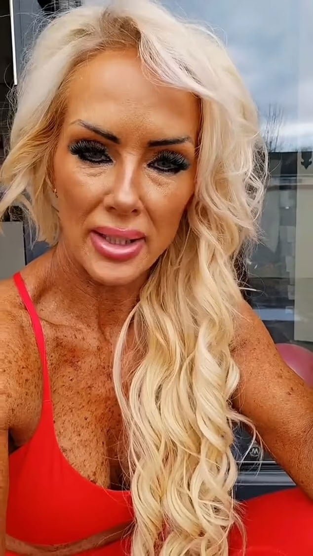 54 Yaşındaki İrlandalı Fitness Fenomeni Karrieann McDonnell'dan Uyarı