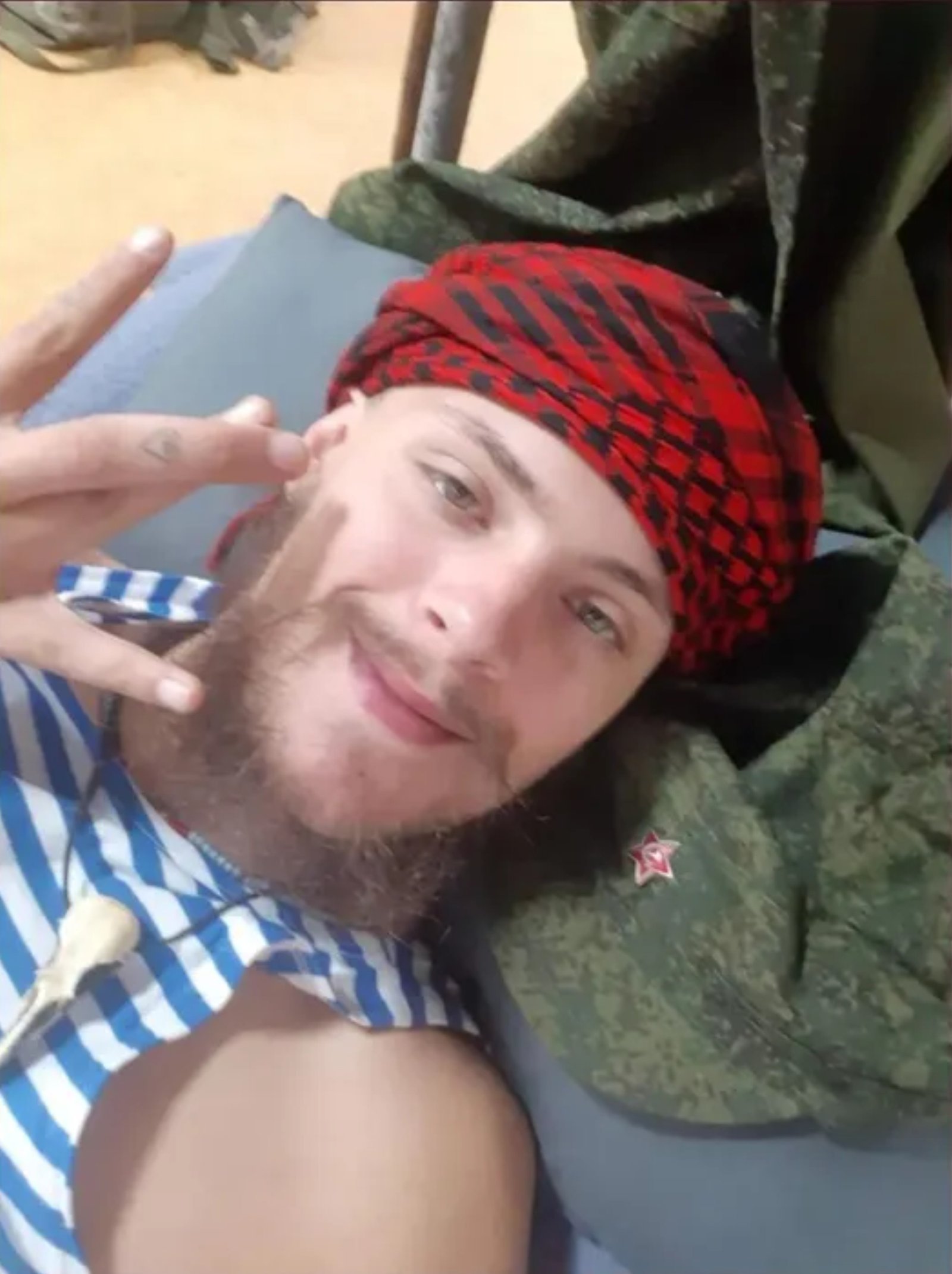 Rusya’da Bir Amerikalı’nın Savaş Hikayesi