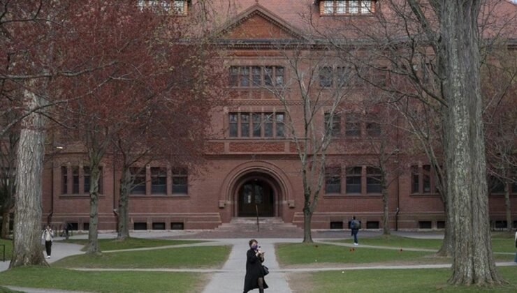 Harvard ve Beyaz Saray Arasındaki Anlaşmazlık: Mektup Krizi ve Filistin Destekli Gösteriler