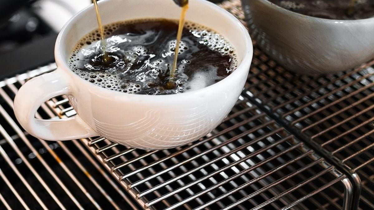 Giriş: Kafeinle İlişkimizin Günlük Döngüsü