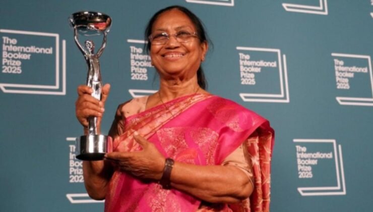 Banu Mushtaq, ‘Kalp Lambası’ Kitabıyla Uluslararası Booker Ödülü’nü Kazandı