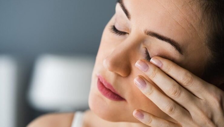 Göz Alerjilerinde Yaz Aylarının Artan Tehditi ve Korunma Yöntemleri