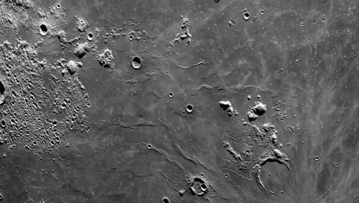 NASA’dan Çalınan Ay Taşı Hikayesi: Romantizmden Uluslararası Suç Ağlarına