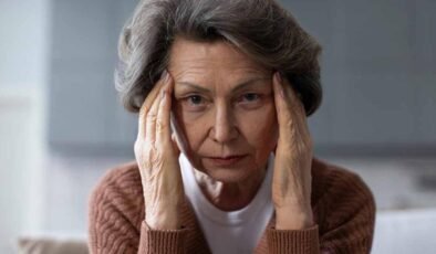 Orta Yaşlarda Beyin Sağlığını Korumanın Anahtarı: Riskler ve Öneriler