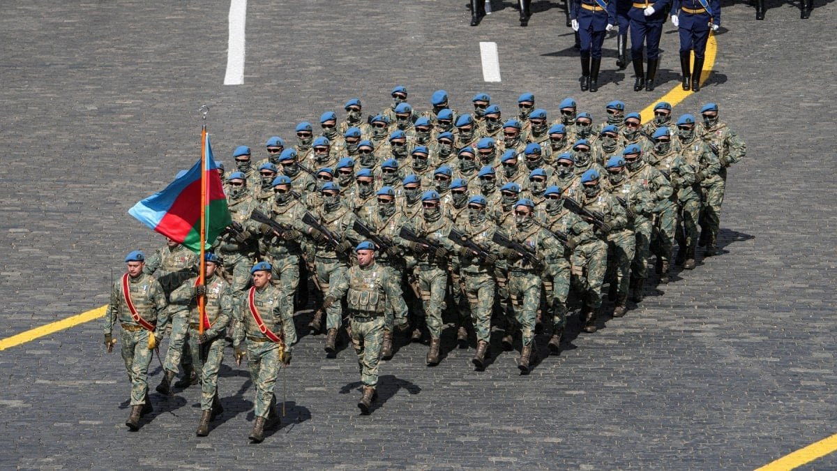 Gönlünü Kazanan Askerler ve Uluslararası Katılım