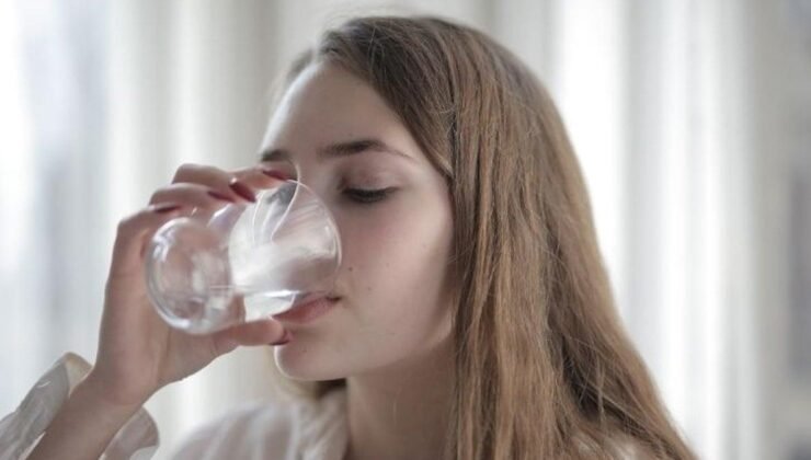 Haziran Ayında Artan Sıvı ve Mineral Kaybına Dikkat: Uzmanlardan Kritik Uyarılar