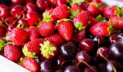 Yaz Meyveleri ve Sağlığa Faydaları