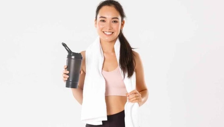 Herkes evdeki havluya sarıldı: 1 ayda 5 kilo verdiren Japon egzersizi dünyayı kasıp kavuruyor