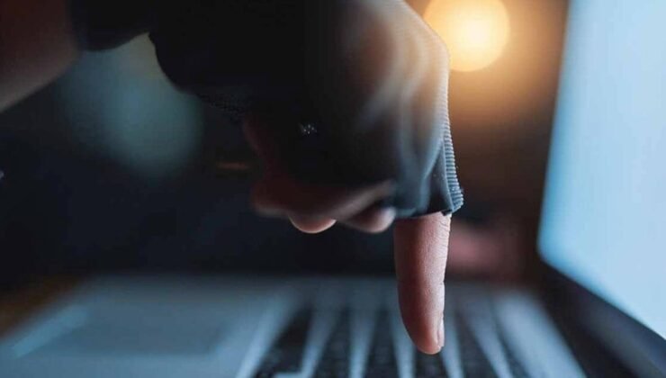 Windows ve Apple bile çaresiz: ‘DoubleClick’ tuzağı ne olduğunu anlamadan banka hesabınızı saniyeler içinde boşaltıyor