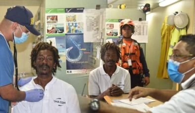 24 Günlük Deniz Enkazı: Ketçap, Bulyon ve Ayna ile Kurtuluşun Hikayesi