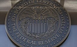 Fed Beklentileri ve Piyasalar: Jackson Hole Sonrası Görünümler ile Enflasyon‑İstihdam Dengesi