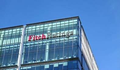 Fitch’ten 2025 uyarısı: Türk sanayisi kredi kıskacında