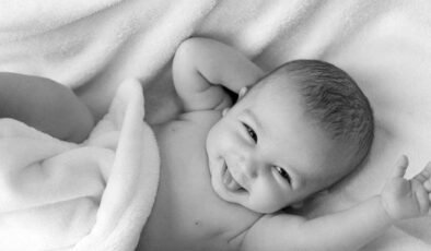 İngiliztere’de Kraliyet Ailesi isimleri gerilerken Muhammed zirvede