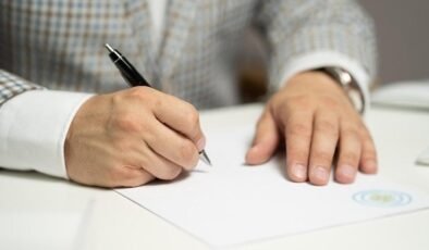 Küresel Sigorta Piyasasında 20 Ağustos 2025 Güncellemesi: Piyasa Değerlerinde Liderler ve Değişimler