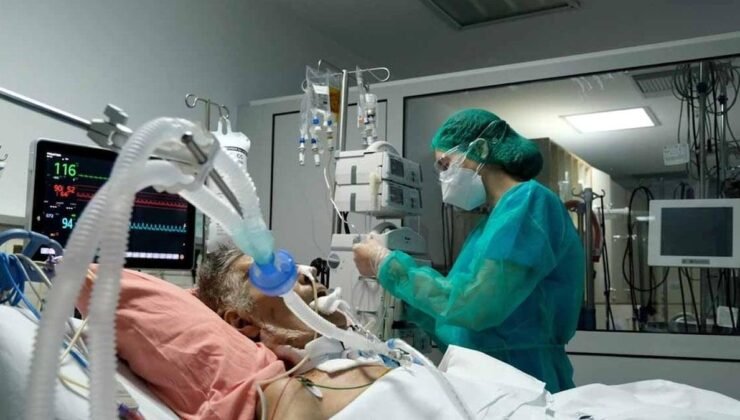 Antimikrobiyal Direnceğinin Küresel Krizi: Süper Bakteriler ve Arjantin Örneği