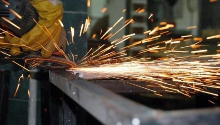 Çin Sanayi Şirketleri Karlarında Ağustosdaki Artış ve ABD-Çin Ticaret Gerginliğinin Etkileri