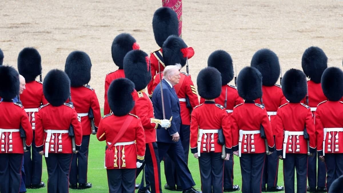 İngiltere Ziyareti: Trump Çifti ve Kraliyet Töreninin Ardındaki Stratejik Denge