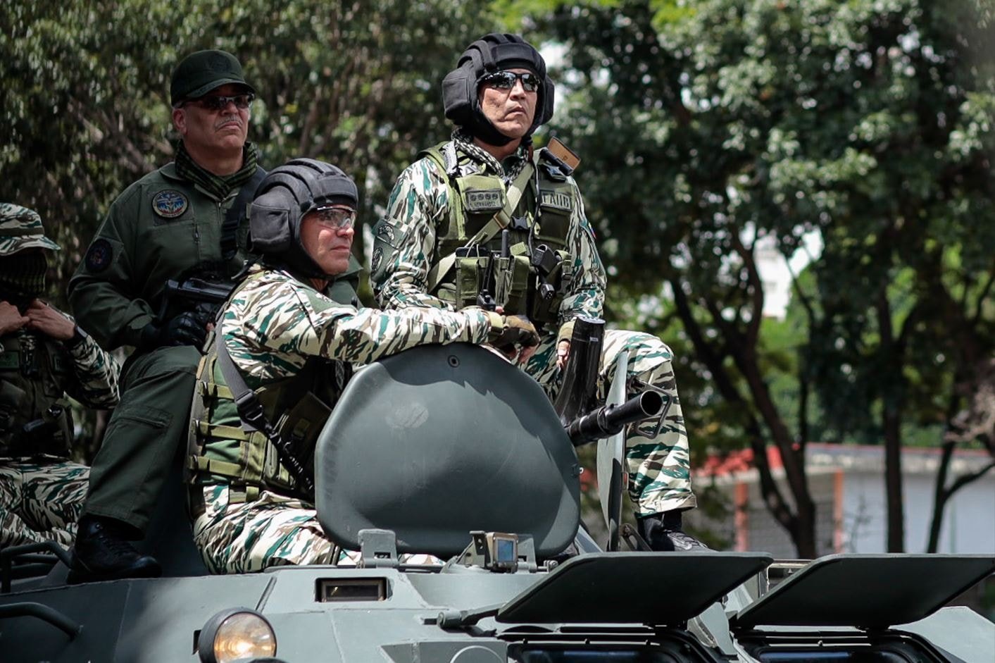 Kamu Güvenliği İçin Kışlalar Halkla Buluşuyor: Venezuela'da Sivil Eğitim ve Askeri Hazırlıklar