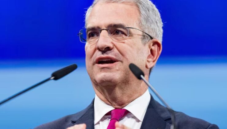 Nestlé’de Sürpriz CEO Değişimi ve Gizli İlişki İddiaları: Navratil Halefi Olarak Atandı