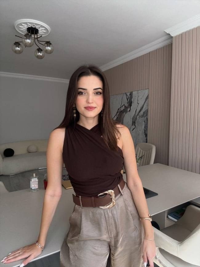 Sosyal Medyada Zayıflama Çayları ve Kahveleri: Sağlığı Tehlikeye Atan Reklamlara Karşı Uyarılar