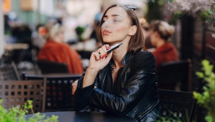 Elektronik Sigaranın Kendini Gösteren Tehlikeleri: Yetişkinler İçin Olan İddiaların Ardında Yatan Gerçekler