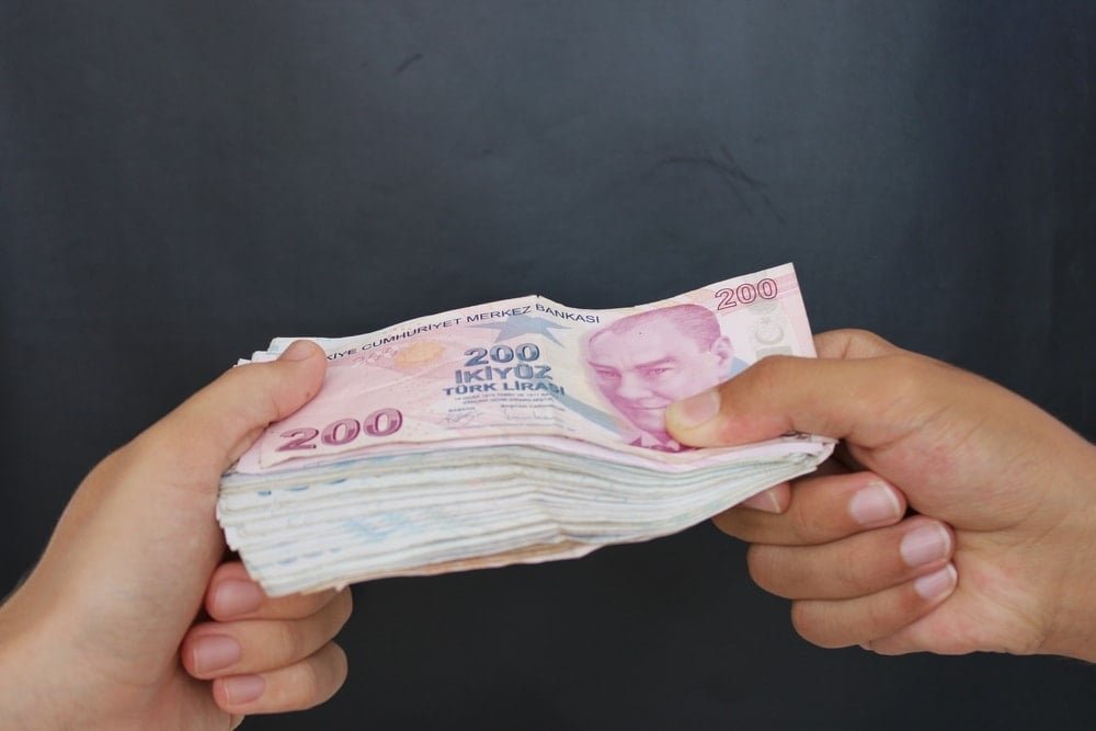 Eylül-Ekim Döneminde Emeklilere Yönelik Banka Promosyonları: Hangi Banka Ne Sunuyor?