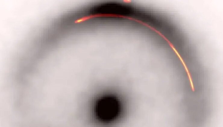 Gizemli Halka: B1938+666 Yüzünden Karanlık Maddeye Yeni Bir Bakış