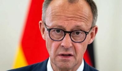 Göç Politikaları Üzerine Çarpıcı Yorumlar ve Parti İçi Tepkiler