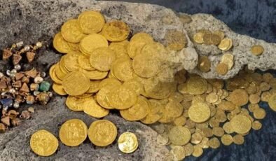 Hippos Kazısından Çıkan 1.500 Yıllık Bizans Hazinesi: Altın Sikkeler ve Nadide Tremissis’in Sırrı