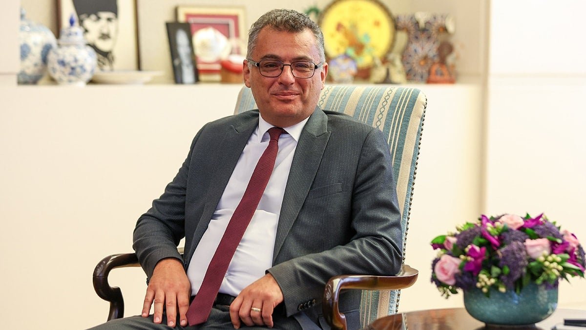 KKTC Cumhurbaşkanlığı Sarayı Halk İçin Açıldı: Tartışmalar ve İlk İzlenimler