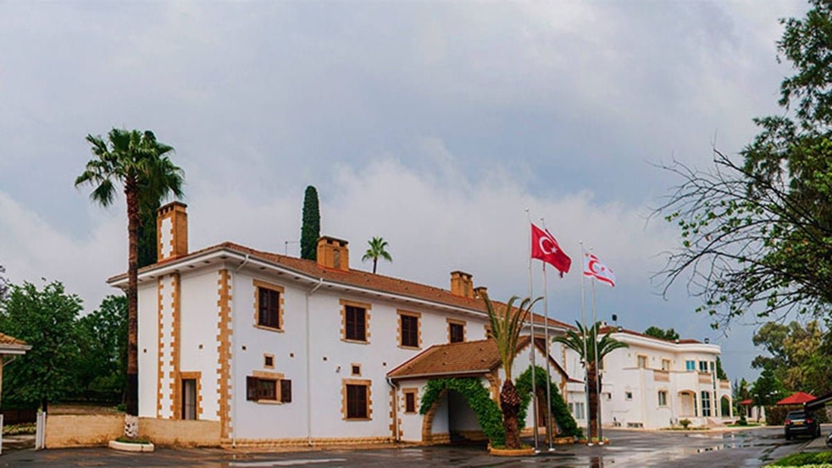 KKTC Cumhurbaşkanlığı Sarayı Halk İçin Açıldı: Tartışmalar ve İlk İzlenimler