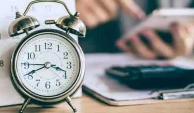 Zamanın Hızına Karşı Direniş: Yavaşlatmanın Güncel Ruhu