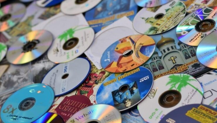 CD ve Eski Oyun CD’leri: Fiziksel Medyaya Artan İlgi ve Değerler