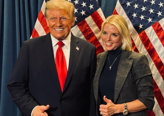 Epstein Belgelerini ve Prens Andrew’un Bağlantı İddialarını Yeniden Gözden Geçiren Yeni Belgeler