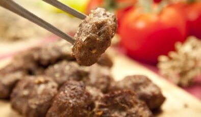 Fransa’da Helal Sığdıramayan Dana Burger Köfteleri İçin Acil Geri Çağırma Bildirisi