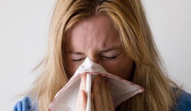 Gribal Enfeksiyonlar ve Bakteriyel Süperenfeksiyonlar: Aşıların Önemi ve Yaş Grubu Uyarıları