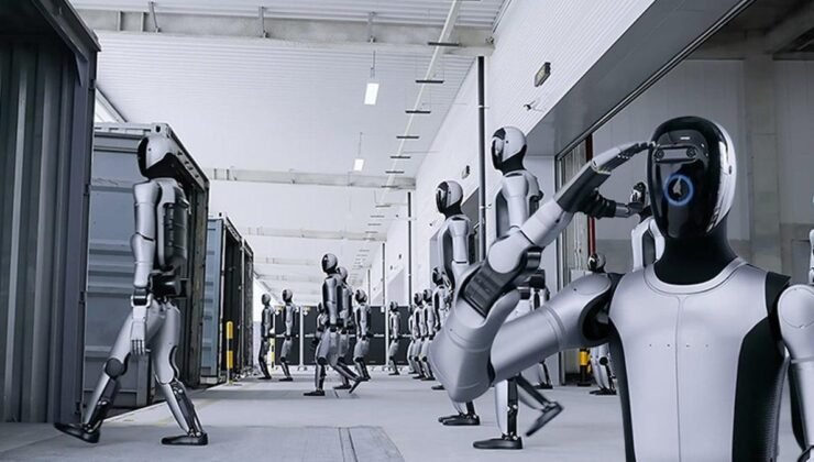 UBTECH’in Walker S2 ile Endüstriyel Dağıtım Atılımı: Yüzlerce Robot Fabrikalarda mı?