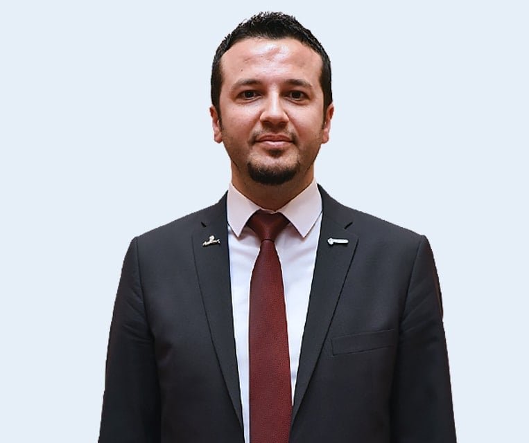 Aile Hekimliği Çalışanları ve Hastalar İçin Yeni Ses: Sağlık Bakanlığına Eleştirel Çağrı ve Yönetmelik Tartışması