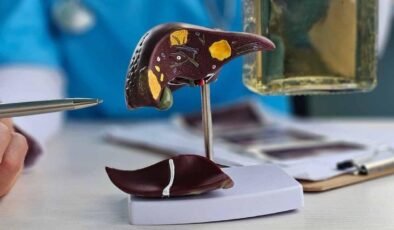 Alkolün Karaciğere Etkisi: Berrak ve Sert İçkilerin Tehditleriyle Düşündüren Gerçekler