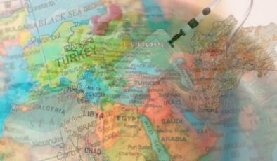 Dünyanın İsim Günlüğü: Kültürel Dokunuşlar ve Evrensel Tercihler