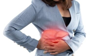 Karaciğer Yağlanması: Nedenleri, Belirtileri ve Yaşam Tarzı ile Önlem