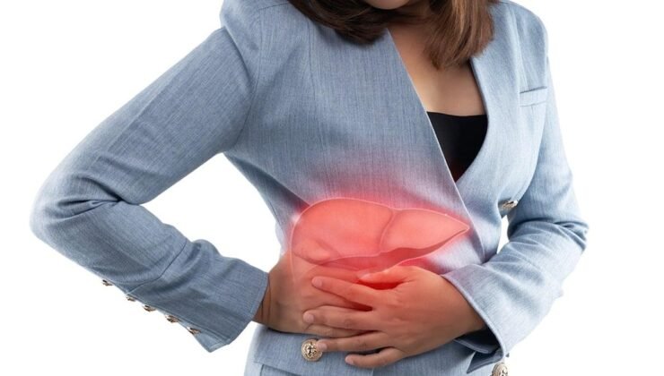 Karaciğer Yağlanması: Nedenleri, Belirtileri ve Yaşam Tarzı ile Önlem