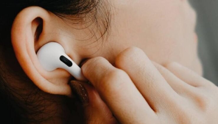 Kulaklıkla Uyumanın Riskleri ve Güvenli Alternatifler: Uzman Tavsiyeleri