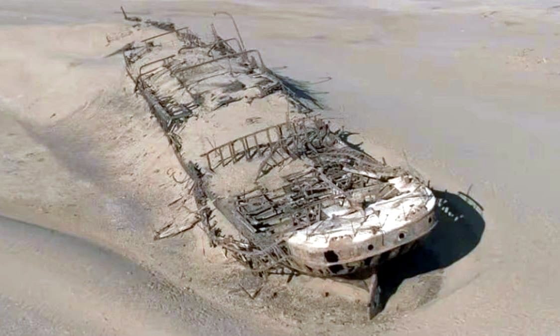 Namibya'nın Sıradışı Tersanesinin Gölgesindeki Bom Jesus: Kumun Altından Doğan Tarih