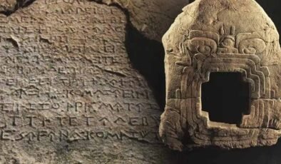 Zamanın Şifreleri: Antik Dillerin Çözülme Serüveni