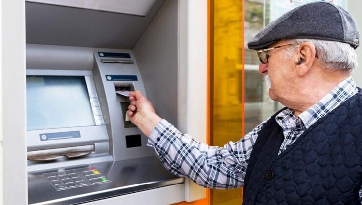 ATM Deneyimini Yeniden Şekillendiren Güvenlik Uyarıları ve Hızın Bedeli