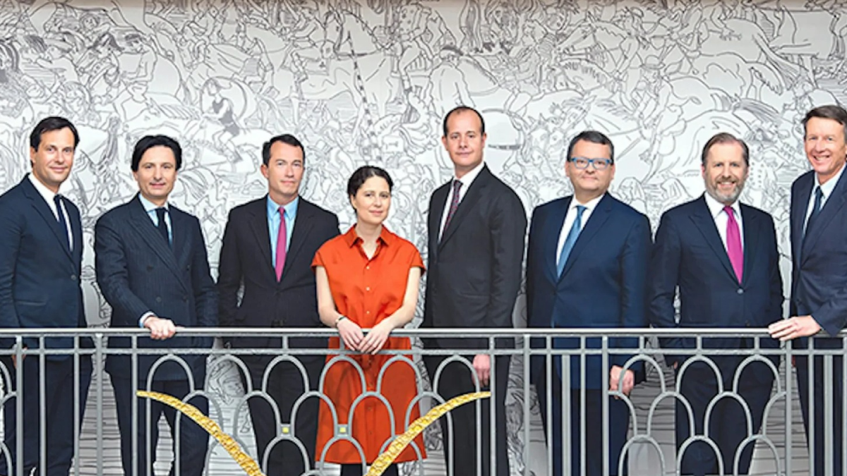 Dünya Aile Servetleri: 2026 Yılında En Zengin Hanedanlar Listesi ve Sektörel Etkileri