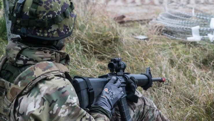 Grönland Krizi: Danimarka Ordusu için Savunmada Hükümet Onayı Olmadan Müdahale Yetkisi