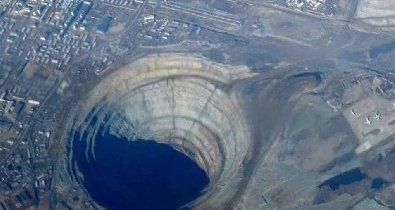 Kola Sondajı: Derinlikteki Sırları ve Sessiz Tecrübeler