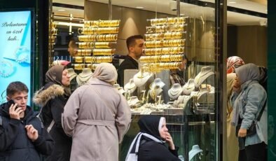 Kuyumcularda Altın Fiyatları ve Bozdurma Stratejileri: Neden Farklılaşıyor ve Ne Zaman Değerlendirilir?